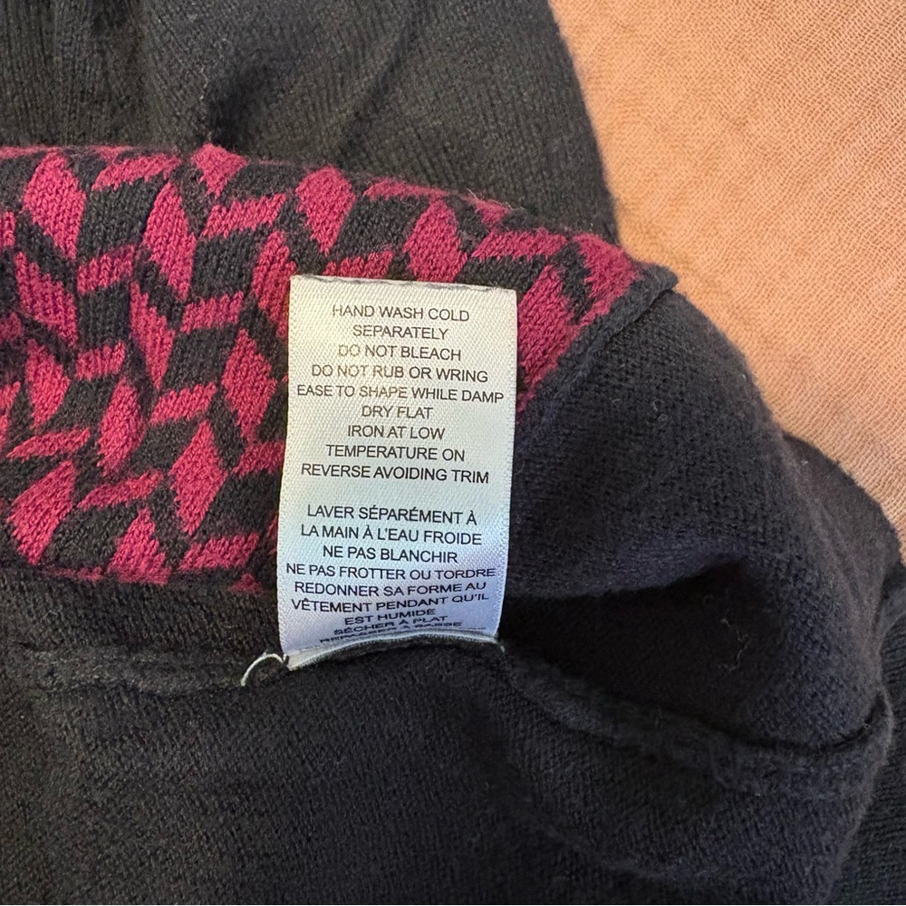 Cleo Patterned Cardigan Size Small - Picture 5 of 6